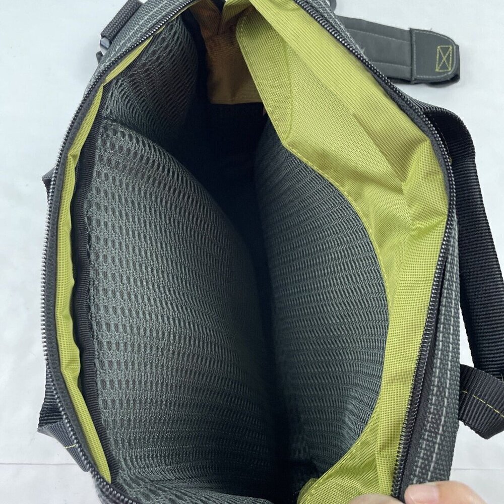 Case Logic Computer Laptop Tablet Travel Case Bag… - image 6